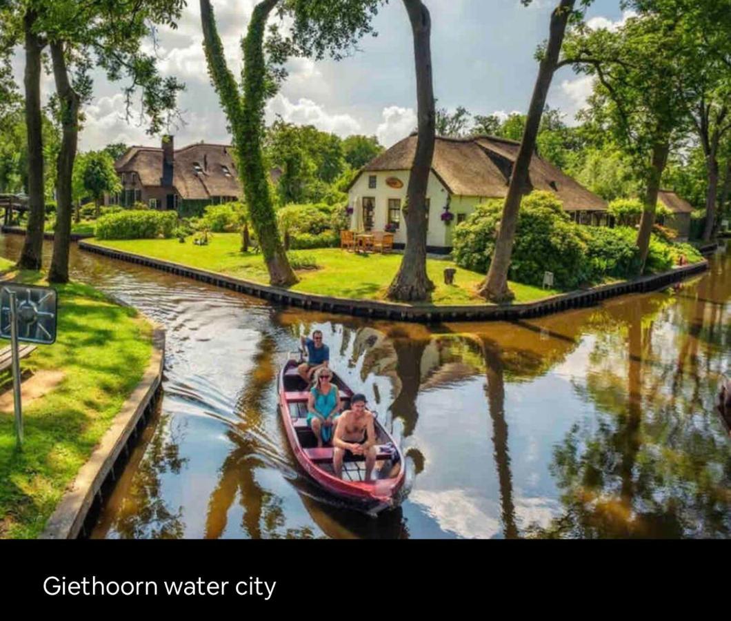 Buddha Style Family House & Jacuzzi & Sauna Near Amsterdam Vijfhuizen المظهر الخارجي الصورة